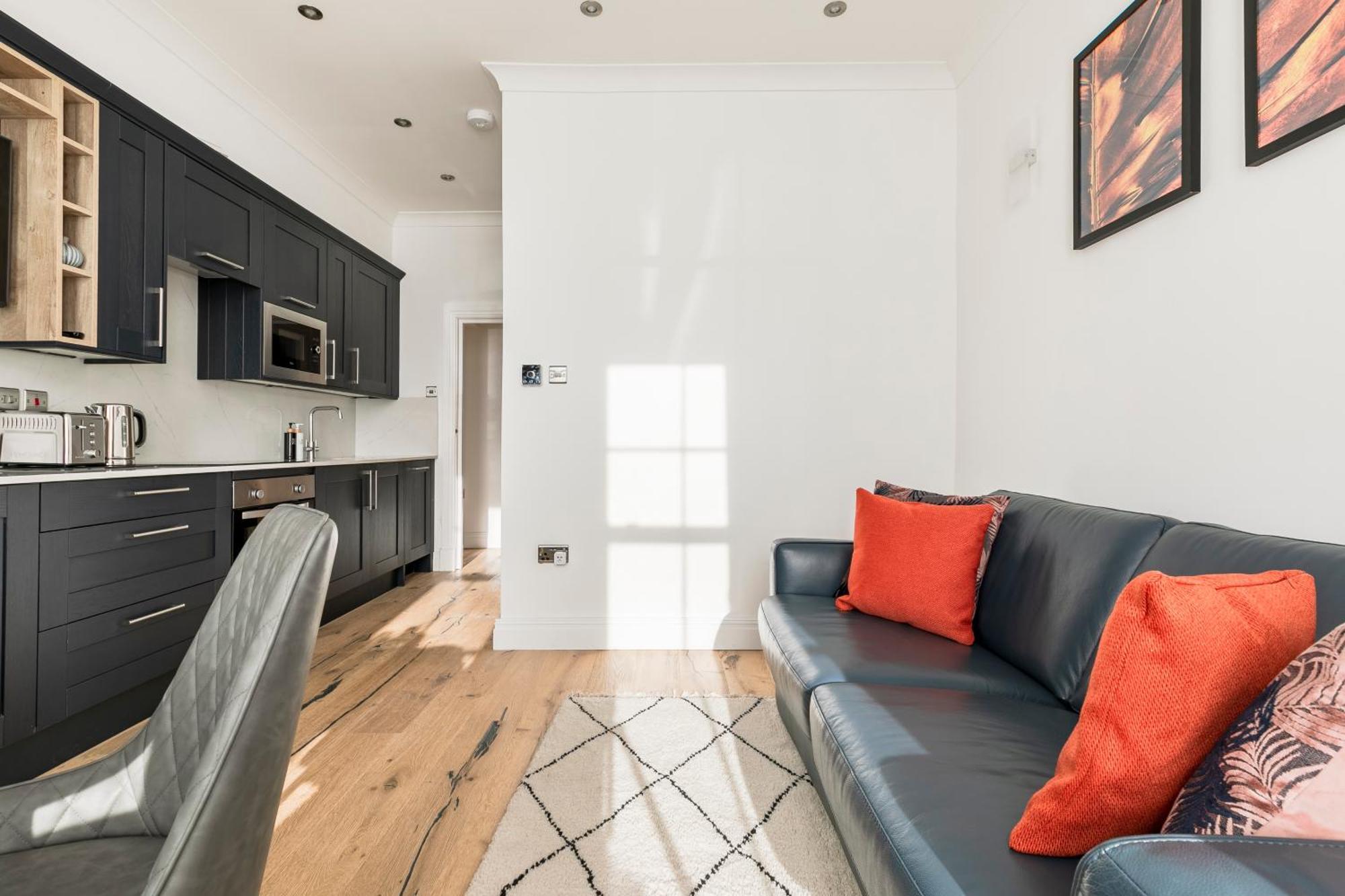 Modern Aptmt, 2 Stops To Central London, Smart Lock, Netflix Ealing Εξωτερικό φωτογραφία
