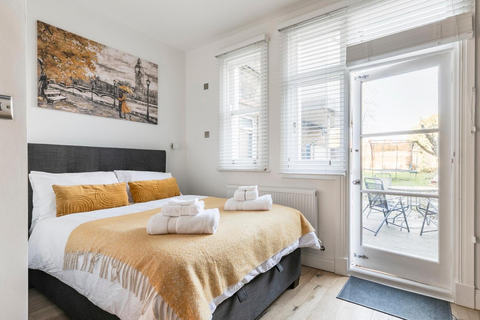 Modern Aptmt, 2 Stops To Central London, Smart Lock, Netflix Ealing Εξωτερικό φωτογραφία