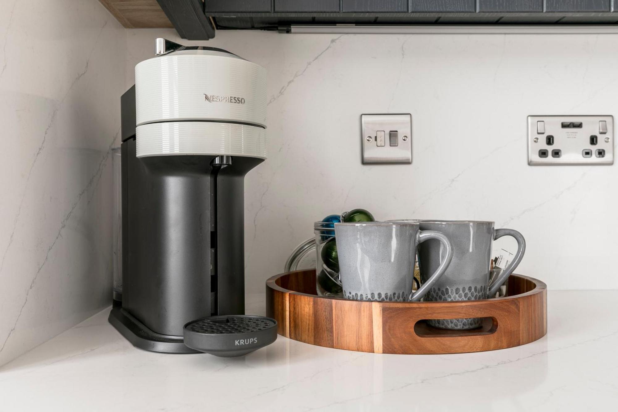 Modern Aptmt, 2 Stops To Central London, Smart Lock, Netflix Ealing Εξωτερικό φωτογραφία